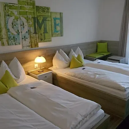 Deutschherrenhof Hotel 3*