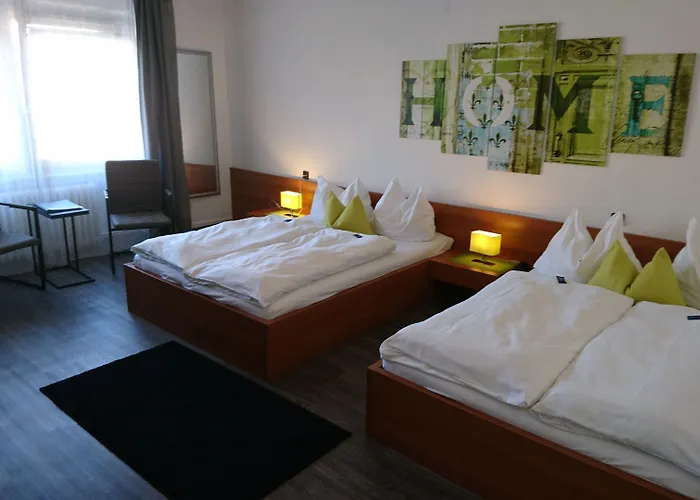 מלון Deutschherrenhof