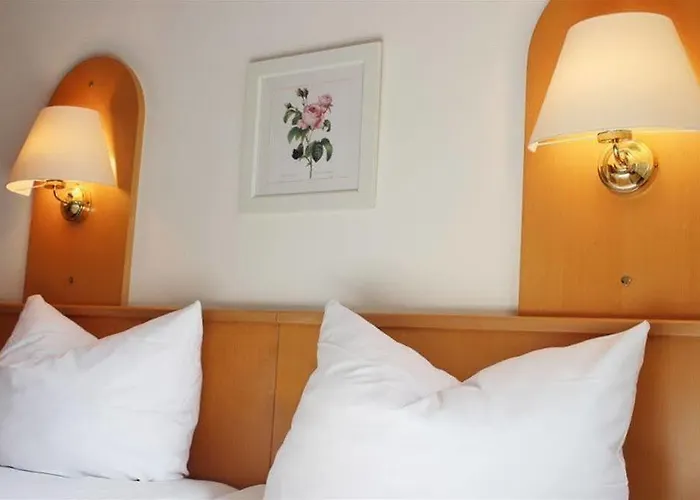 Deutschherrenhof מלון