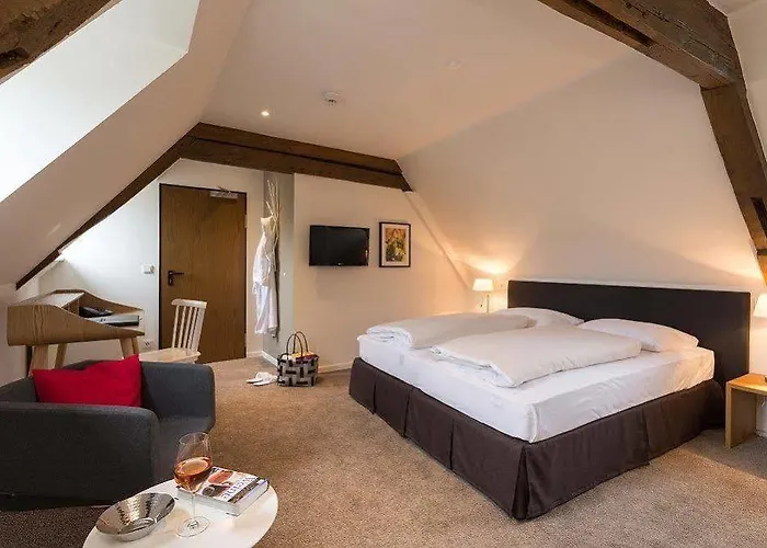 Hotel Deutschherrenhof 3*