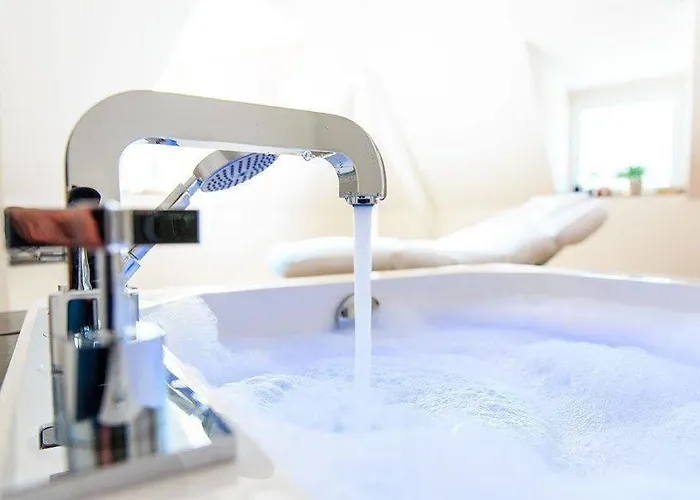 מלון Deutschherrenhof 3*