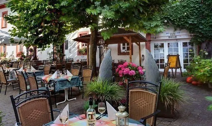 Deutschherrenhof 3* Trier